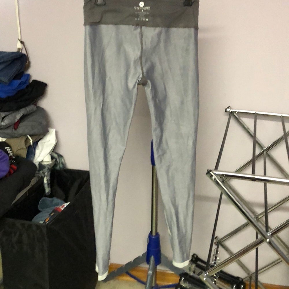 90 degree leggings